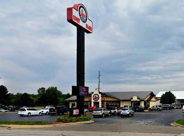 Big Boy Restaurants (Elias Brothers, Elias Bros) - Birch Run - 8645 Birch Run Rd (newer photo)